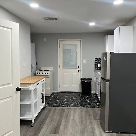 Cozy 1 Bed Close To Downtown ヒューストン エクステリア 写真
